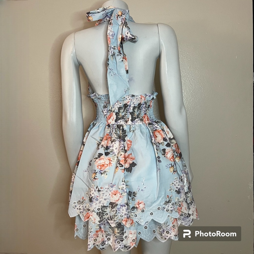 Light blue floral print halter neck deep V-neck ruffle scalloped hem mini dress - Picture 2 of 12